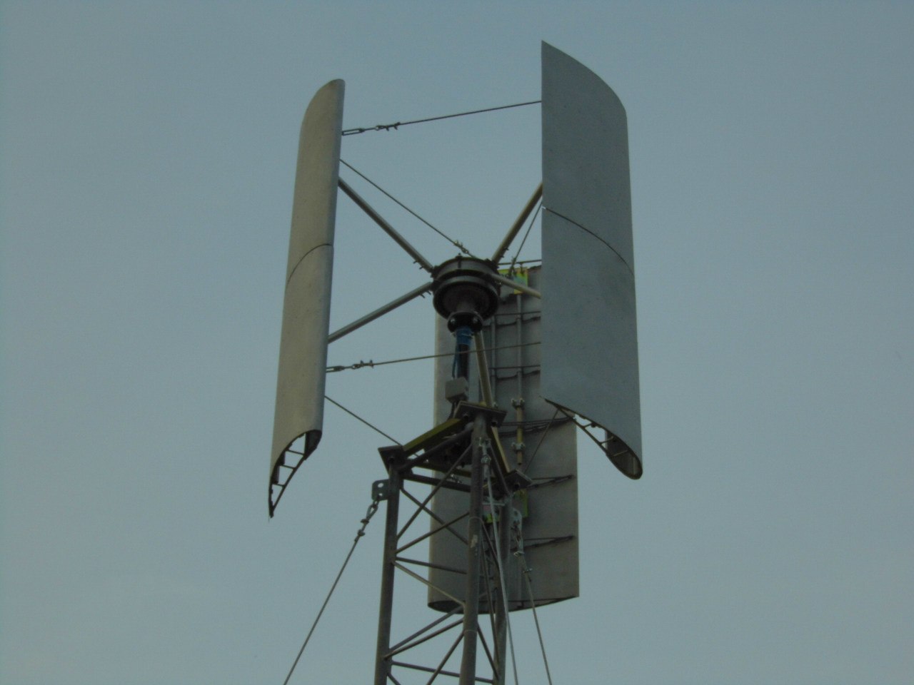 14765 Вертикальный Ветрогенератор Модель  VAWT DPV HYBRID MINI