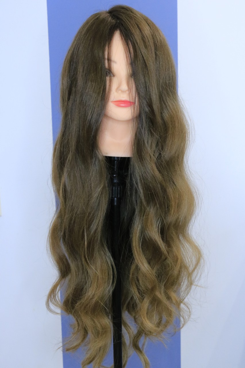 21652 Изготовление париков из натуральных волос
